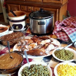 Give thanks for those who have nothing. Because im fortunate to have such a meal today.  #thanksgiving