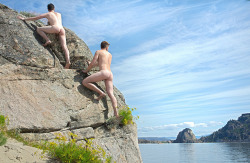 benudenfree:  scenicboys:  ScenicBoys Jason &amp; Garet @ Steamboat Rock State ParkFor my birthday (which coincides with the Pagan holiday of Beltane) last year, we drove East to find some warmer weather. A private beach usually turns into a nude beach