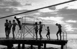 kecobe:   Herbert List (German; 1903–1975)Ostia Beach, Lazio, Italy (1959)© Herbert List / Magnum Photos 