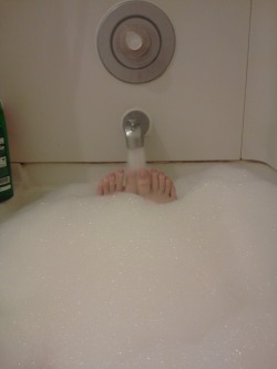 Enjoying my relaxing bubble bath. Eucalyptus