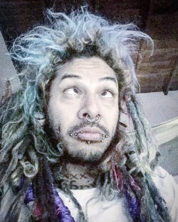 #dreads #piercings #tattoos   #personalityhelps #spagooters #cottoncandy  https://www.instagram.com/p/Br_YHhiFKFu/?utm_source=ig_tumblr_share&amp;igshid=1ixpzkosb3by3