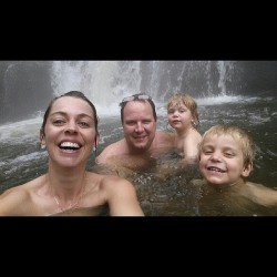 soakingspirit:   37degree pool & waterfall