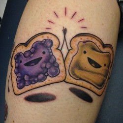 fuckyeahtattoos:  Power Couple. Tattooed by Noelle Lamonica Divine Machine Tattoo- Buffalo NY