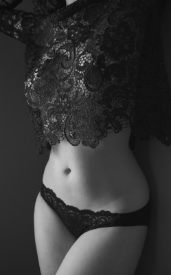 electricsexdoll: Soft Curves ESD by sober-sex 