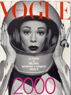 realbronxbetty:  awkwardteenblogger:  Lady Miss Kier, Vogue Italia 1990  Remember her??