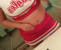 shyhousewife:  I’m a sad cheerleader bc this costume is waaay too small.  Lol.  Just right