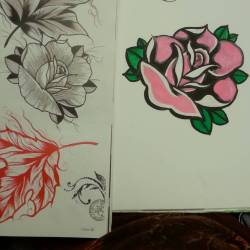 Rose that I drew is on the right. Reference on the left.  #tattooapprentice #tattooflashart #flowers #mattbernson #artistsontumblr #artofinstagram #art #drawing #artistsoninstagram  (at Empire Tattoo Quincy)