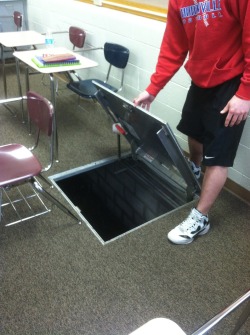 askmoonareaper:  theonlyjojoblog:  unpredictablewaves:  poppy-cockkk:  tylerchokely:  kelseylx:  We discovered a trap door in class today The Chamber of Secrets has been opened  I CAN SEE FUCKING EYES GOOD BYE CLOSE THAT FUCKING DOOR  THE EYES WTF  Ho-ly