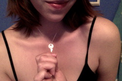 Cuckoldinglifestyle:  Don’t You Want Everyone To Know What That Key Is Around Your