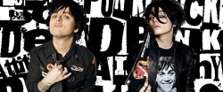 greendayceketlicocuk:  Bildiğin ikiz lan bunlar Billie Joe Armstrong  Gerard Way