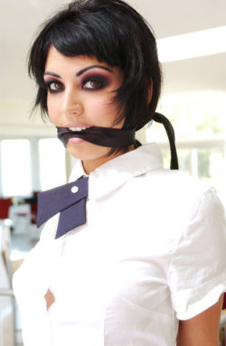 gagged4life:Normally things like the heavy eye makeup and nose stud would disrupt willing suspension of disbelief when it comes to a “real” schoolgirl look (just like all those cheap schoolgirl “costumes” with midriff-exposing tops), but in this