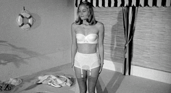 the-bullet-bra-is-back:  20th-century-man:  Cybill Shepherd / Peter Bogdanovich’s The Last Picture Show (1971)  “The Last Picture Show” was a 1971 film set in the 1950’s. The director; Peter Bogdanovitch, shot it entirely in black and white in