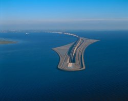 coolthingoftheday:  This incredible bridge turns into an underwater tunnel connecting Denmark and Sweden.