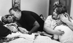 c-bassmeow:  congenitaldisease:  The father of David Kirby, a gay right activist, comforting his son as he died from AIDS, 1989. This image is widely considered the photo that changed the face of AIDS. At a time when AIDS victims were often dehumanised,