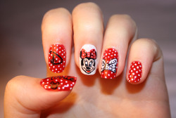 nailpornography:   Minnie Mouse nails for #notw :)  submitted by manthaaar like these nails? GO VOTE °o° 