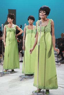 vintagegal:  The Supremes, 1965
