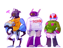 dobe-qj:  murdorito said:   WHIRL  steelsuit said:   Shockwave or Soundwave’s cassettes? 8o  minibotparty said:   prowl (constructicons would totally knit him ugly sweaters)    