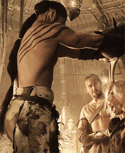 cotilardmarion:  Viserys Targaryen does the ALS Ice Bucket Challenge   DONATE HERE  