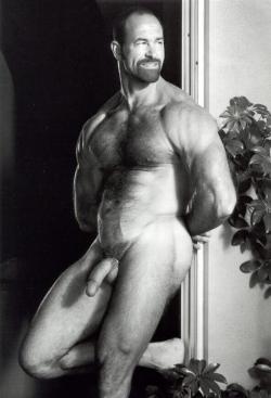 jevix1968:  jevix1968.tumblr.com  Hot Colt daddy (and much more) Tony Mills.