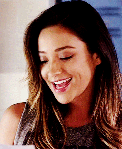 lipstick-lesbian:  alicias-clark:  Emily Fields being a cutie on the 100th episode