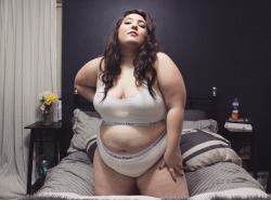 arplusfashion:  Shameless self promotion because I stay feelin myself.  Shameless self promotion because I’m a fat bitch with a big belly.  Shameless self promotion because I’m not the respectable fat girl.  Shameless self promotion because I’m