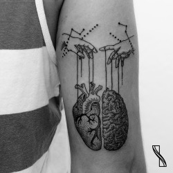 1337tattoos:  Tatoo by Isabelle Santos. Follow her on tumblrÂ | instagramÂ | behancesubmitted byÂ http://amoyensis.tumblr.com