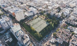 saatchiphoto:In the heart of the city #HypeCourts