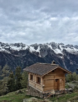Cabinporn:  Cabin Above Chamonix, France On The Mont Blanc Massif. The Cabin Is A