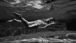 Maddisonmwah sent us this underwater stunner for her debut shot. 