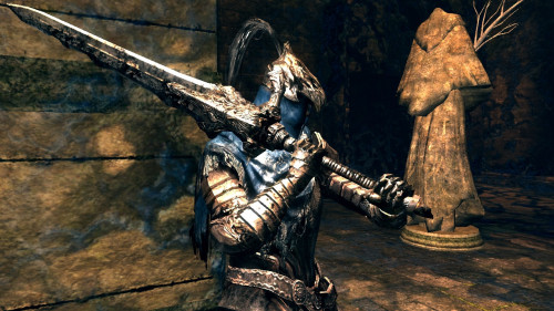 l-crystal-cave-l:   Abysswalker Artorias was left-handed. Majestic Greatsword (from Dark Souls II DLC) description:  An ancient greatsword of unknown origin.This sword was passed down through generations, until it reached Gordin, wandering knight of