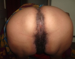 girlswithhairyass:  I am the owner of God gifted beautiful ass. Thank you for your submission! 