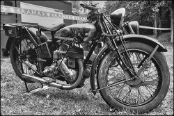motobilia:  TERROT 350 HD, vers 1935 by -Mallessoute-