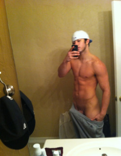bromofratguy:   I love bros who just wear sweats. I always try to talk about banging chicks because they can’t really hide the chubby they get. I wonder who the lucky slut is who is getting this pic?  HOTTIE PITCHES A TENT !!!  