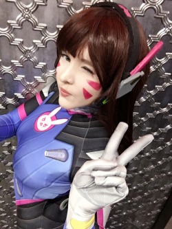 nsfwfoxydenofficial:  🍑Nerf This!🍑  Who knew clothed selfies could still be lewd selfies??? 😜  Flashback to fun times in Dallas with @cosplaydeviants!! 💕  I can’t wait to do higher quality sets as D.va.   Also quick little update on things..