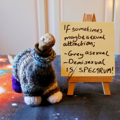 thesylverlining:  new-ace-on-the-block:  Tiny Dinosaur wanted to help out with awareness so he made a tiny presentation.Suggestions for improvements are very welcome, he has never made a presentation about asexuality before and he wants to make sure he