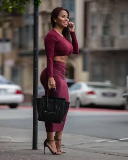 dollycastro:  When you begin to have a positive mindset, life becomes more enjoyable. There’s no better feeling than pure happiness.  #DollyCastro #OOTD  2 piece by: @_Mazzari_Btq Shoes: @houseofcb  Bag: #celine Photographer: @michaeloliveri_ 