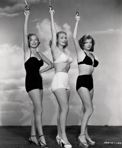 Diana Lynn, Marie Wilson et Corinne Calvet, 1950.