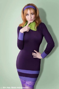parker1492:  Sexy Daphne  Cosplay