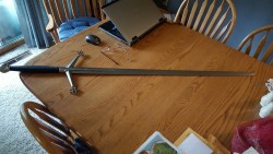 offense-is-the-best-defence:  frostion:  My sword. It’s a Hanwei claymore that I got a few weeks ago. Its name is Kieran :P  GOALS 