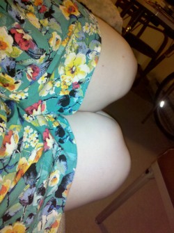 chubby-bunnies:  Love my thighs and knees, yeah! US size 22