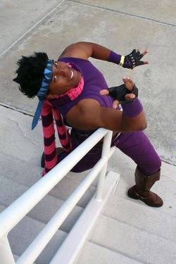 cosplayingwhileblack:  Character: Joseph Joestar Series: Jojo’s Bizarre Adventure: Battle Tendency  Photo taken by Cosplay Cousins SUBMISSION  I hate to creep on this guy but hes a total cutie pie, what a lovely smile! He did a good job too!