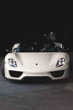 draftthemes:  motivationsforlife:  Porsche 918 by CAA.Photographie31  High Quality, Free Tumblr Themes!Follow us on Instagram!!