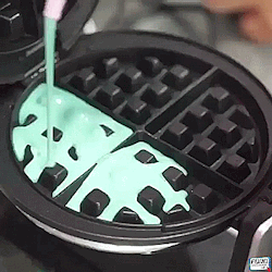 pink-and-teal:Pretty Waffles 💖
