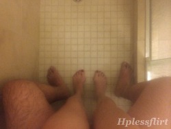 alovelysub:  hplessflirt:  Woot!!! Hotel shower sex ❤️ I’m sporting a nice sunburn too! Lol ~K  One of my fave tumblr couples!  Always so sexy!!!  oh my!