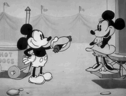 gameraboy:  Minnie wants a hot dog. The Karnival porn pictures