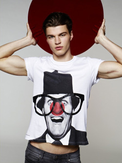 Strangeforeignbeauty:  Arran Sly For Comic Relief 2013 By Photographer Helena Christensen