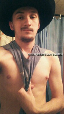 thisiscanaancountry:  southernstuds:* Follower Submission *   🇺🇸 A Different Breed of Stud…  ◾SouthernStuds.tumblr◾  ⚫Archive⚫   Oh hey look its me. Haha.