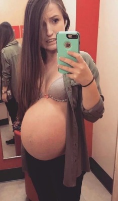 nonudepregs:Do you like this young soon to be mom? Follow me on : http://nonudepregs.tumblr.com/