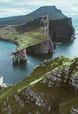landscape-lunacy:“Unbelievable Faroe Islands” - by Craig Howes