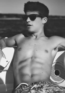 hotgay-pics:  Special post: Sean O’Donnell (2/2)